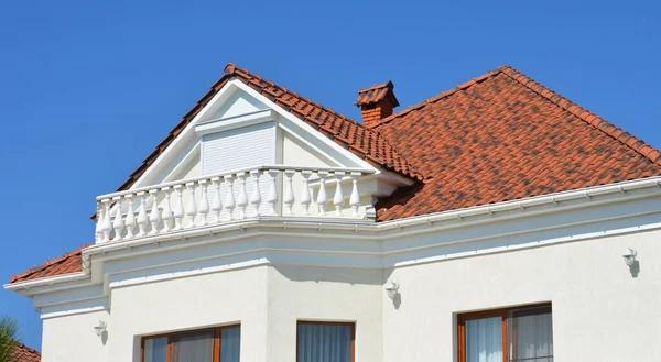 Trusted Contractors for Residential Roofing Replacement