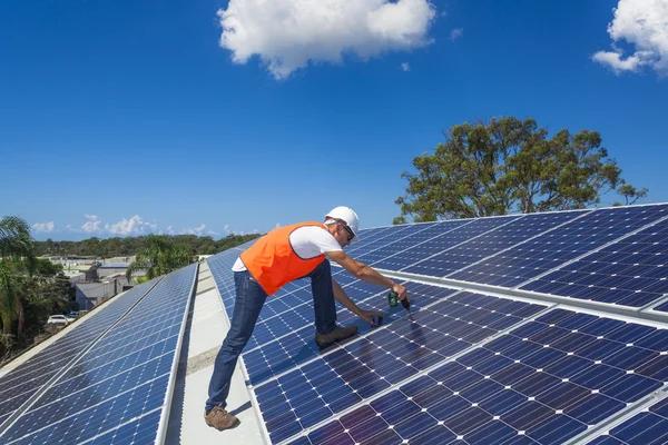 The Benefits of Professional Solar Panel Installation Services