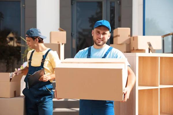 Kratos Moving Company: The Moving Service You Can Count On